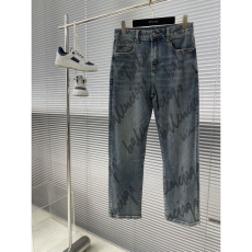 Balenciaga Jeans